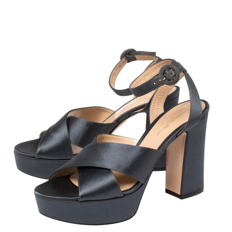 Pre Owned Gianvito Rossi Grey Satin Criss Cross Platform Sandals Size 39