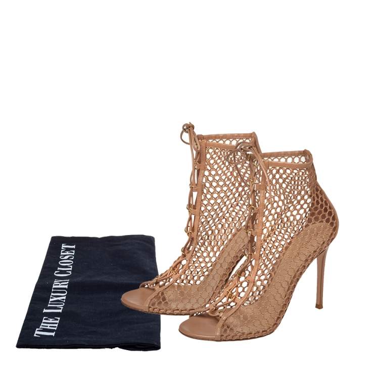 Pre Owned Gianvito Rossi Beige Mesh And Leather Helena Lace Up Crochet Booties Size 39