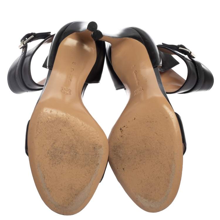 Pre Owned Gianvito Rossi Black Leather Ankle Strap  Open Toe Sandals Size 37