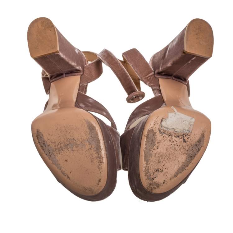 Pre Owned Gianvito Rossi Beige Velvet Roxy Platform Ankle Strap Sandals Size 39