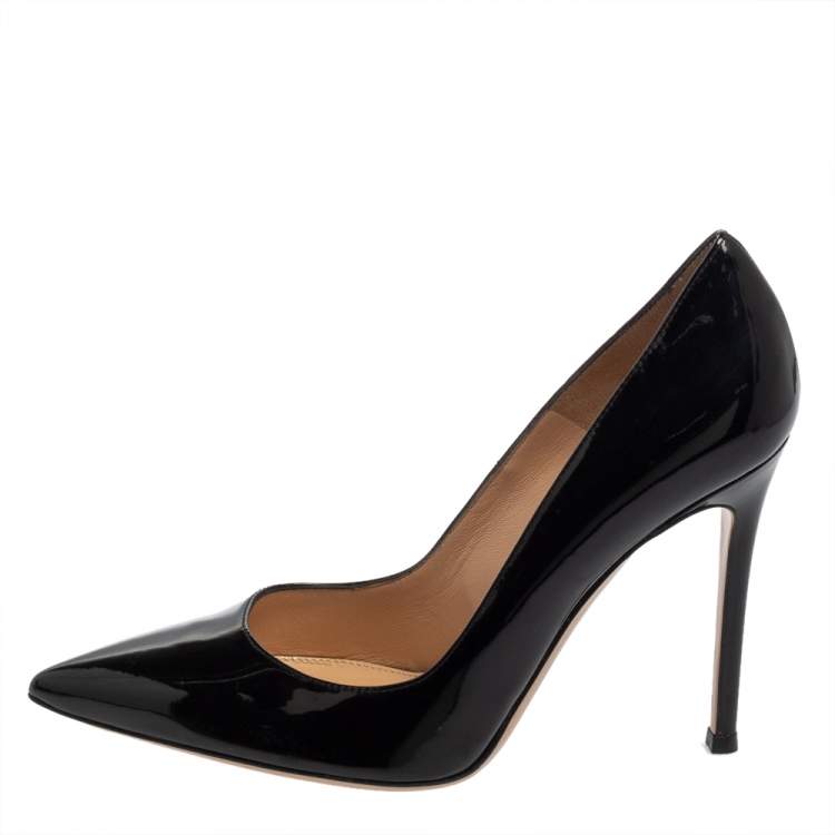 Pre Owned Gianvito Rossi Black Patent Leather Pointed Toe Pumps Size 37.5