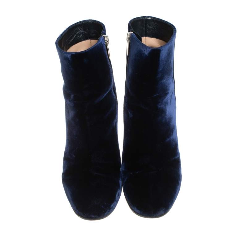 Pre Owned Gianvito Rossi Blue Velvet Rolling 85 Ankle Boots Size 36