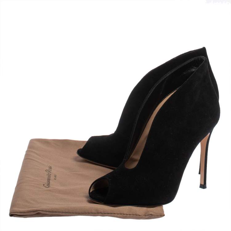 Pre Owned Gianvito Rossi Black Suede Vamp Peep Toe Booties Size 38