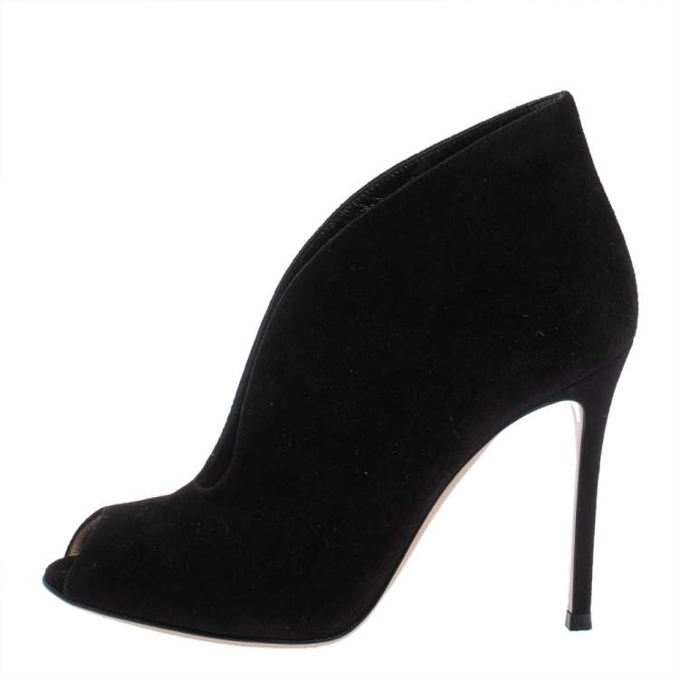 Pre Owned Gianvito Rossi Black Suede Vamp Peep Toe Booties Size 38