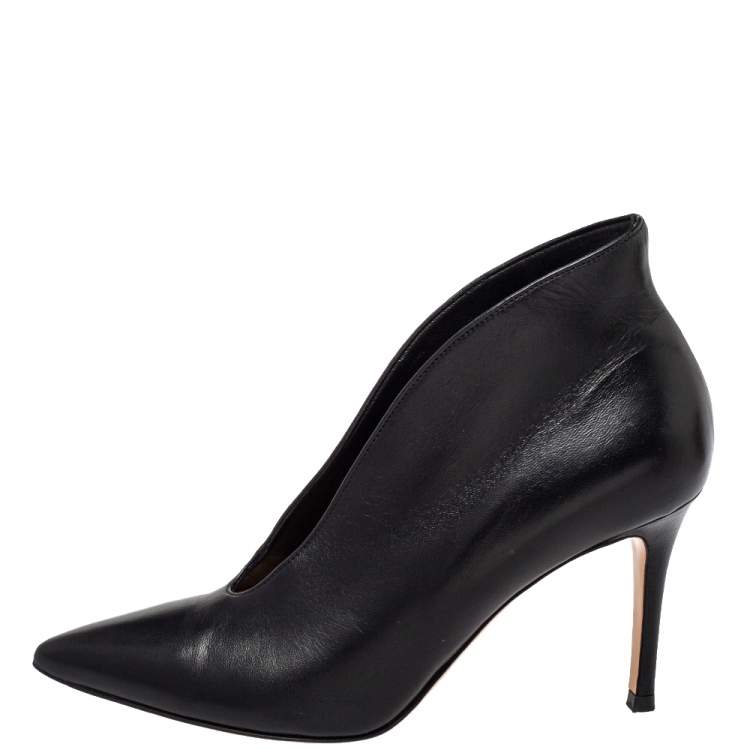 Pre Owned Gianvito Rossi Black Leather Vamp  Boots Size 37