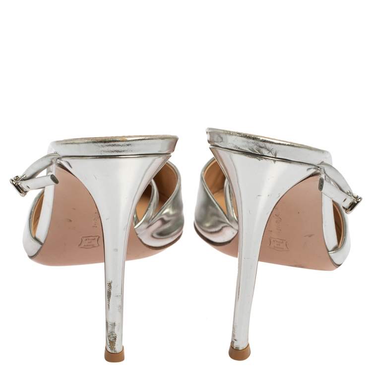 Pre Owned Gianvito Rossi Silver Leather Pointed Toe Mule Sandals Size 39