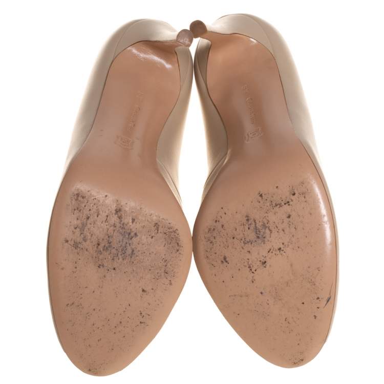 Pre Owned Gianvito Rossi Beige Leather V Neck Peep Toe Booties Size 39.5