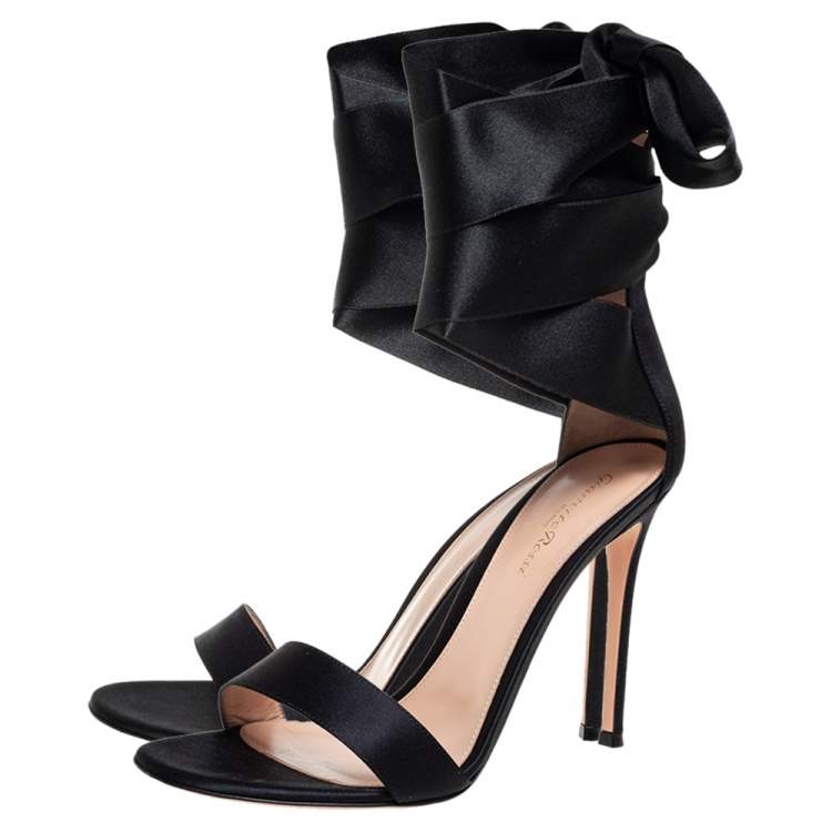Pre Owned Gianvito Rossi Black Satin Gala Sandals Size 40
