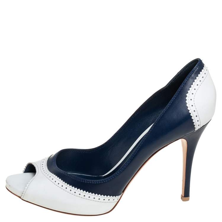 Pre Owned Gianvito Rossi White/Blue Leather Peep Toe Pumps Size 39.5