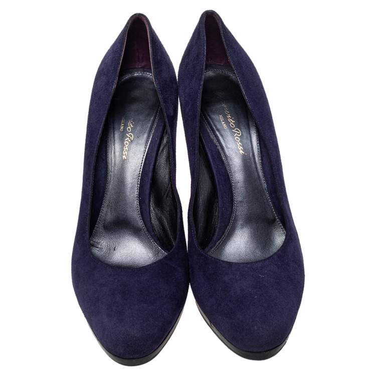 Pre Owned Gianvito Rossi Blue Suede Pumps Size 40