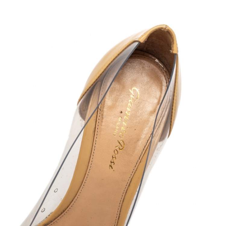 Pre Owned Gianvito Rossi White Leather And PVC Plexi Pointed Toe Pumps Size 38