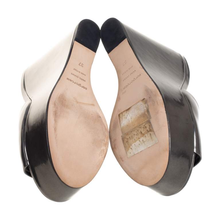 Pre Owned Gianvito Rossi Olive Green Patent Leather Wedge Platform Sandals Size 37