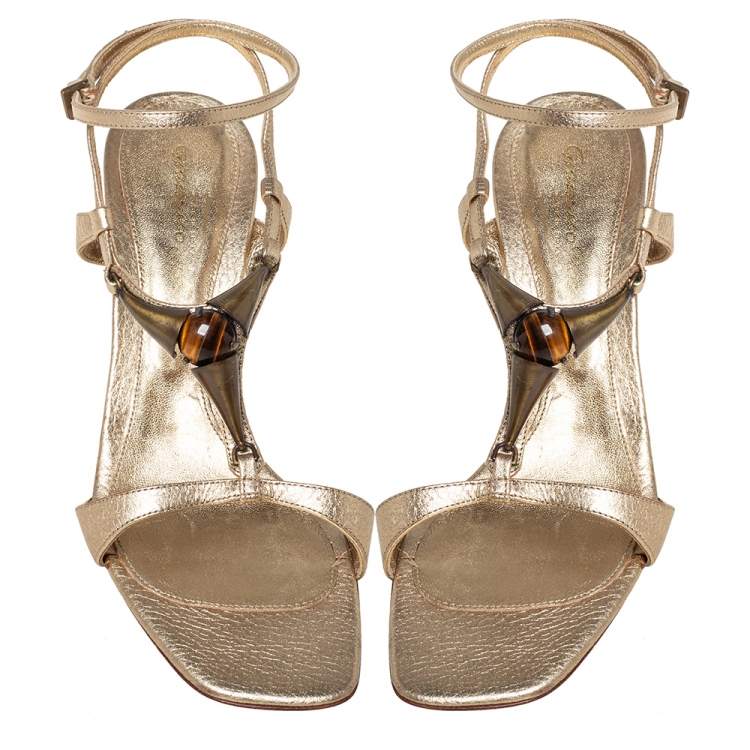 مملوكة مسبقًا Gianvito Rossi Gold Leather Embellished Ankle Strap Sandals Size 37