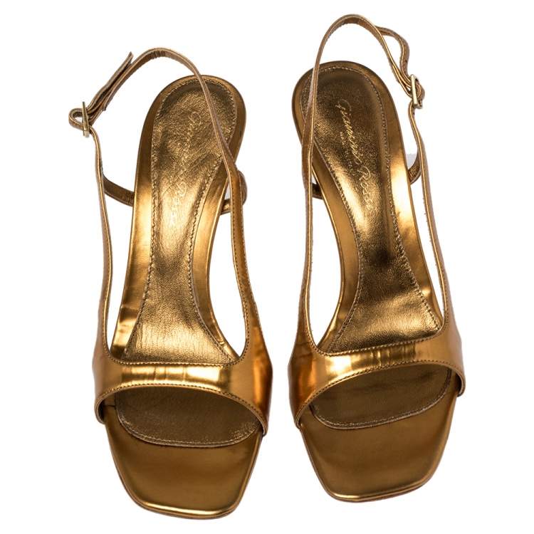 Pre Owned Gianvito Rossi Gold Leather Slingback Sandals Size 38