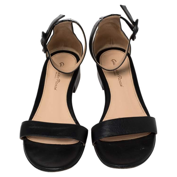 Pre Owned Gianvito Rossi Black Leather Ankle Strap Sandals Size 35