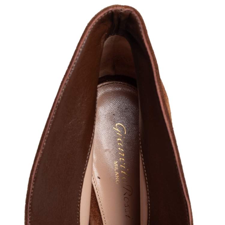 Pre Owned Gianvito Rossi Tan Suede Vamp Booties Size 38.5