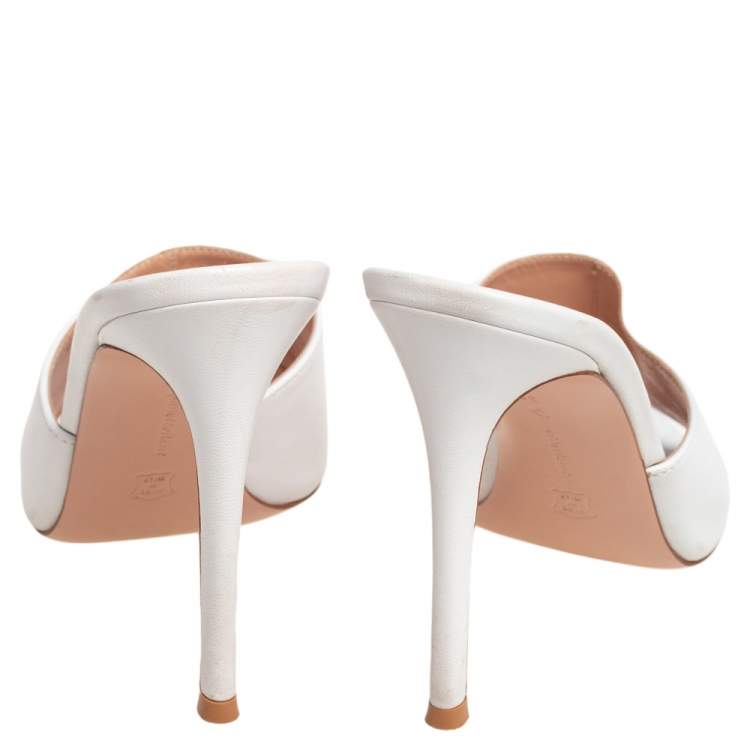 Pre Owned Gianvito Rossi White Leather Alise Mules Size 38