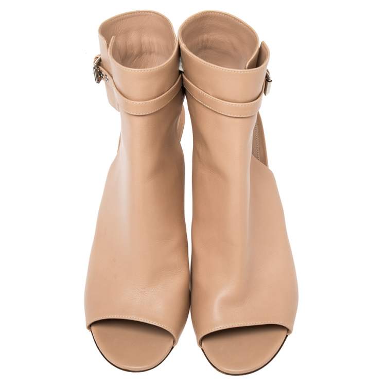 Pre Owned Gianvito Rossi Beige Leather Open Toe Cut Out Ankle Booties Size 40.5