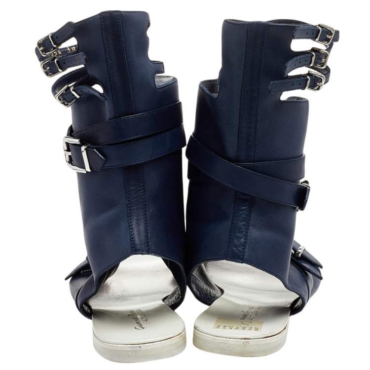 Pre Owned Gianvito Rossi Blue Leather Buckle Gladiator Ankle Length Flat Sandals Size 38