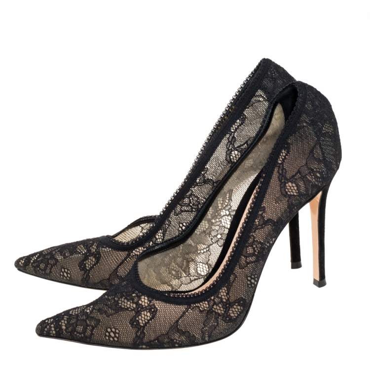 Pre Owned Gianvito Rossi Black Lace And Net  Pumps Size 41