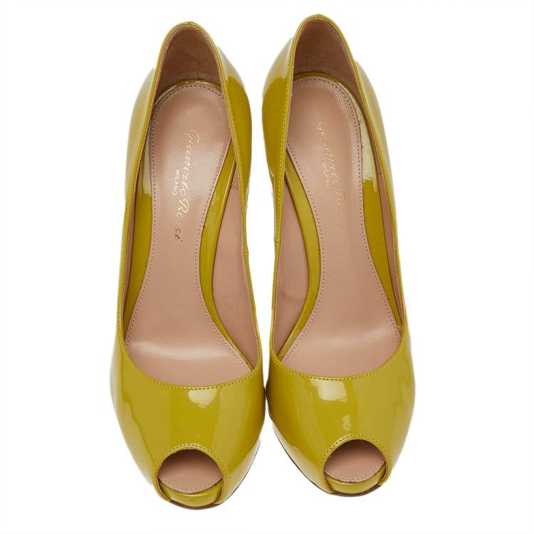Pre Owned Gianvito Rossi Mustard Patent Leather Peep Toe Pumps Size 36