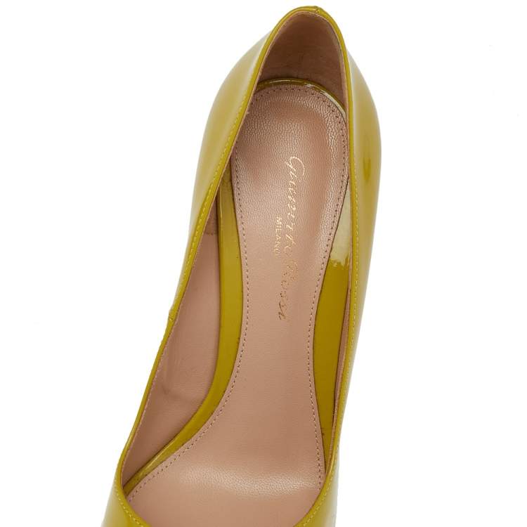Pre Owned Gianvito Rossi Mustard Patent Leather Peep Toe Pumps Size 36