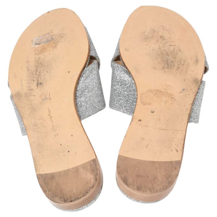 Pre Owned Gianvito Rossi Silver Glitter Fabric Crisscross Flats Size 37