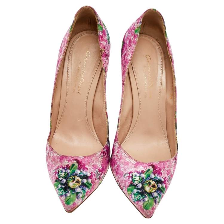 Pre Owned Gianvito Rossi Multicolor Floral Printed Fabric Lisa Ponker Pointed Toe Pumps Size 38