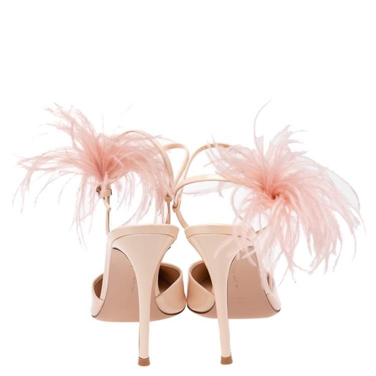 Pre Owned Gianvito Rossi Beige Patent Leather Simmone Feather Ankle Strap Sandals Size 39.5