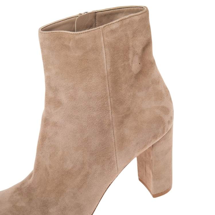Pre Owned Gianvito Rossi Beige Suede Ankle Boots Size 40