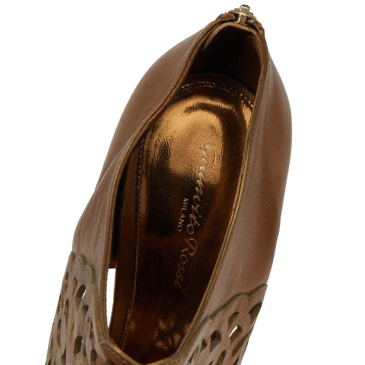 Pre Owned Gianvito Rossi Metallic Gold Leather Open Toe Sandals Size 40