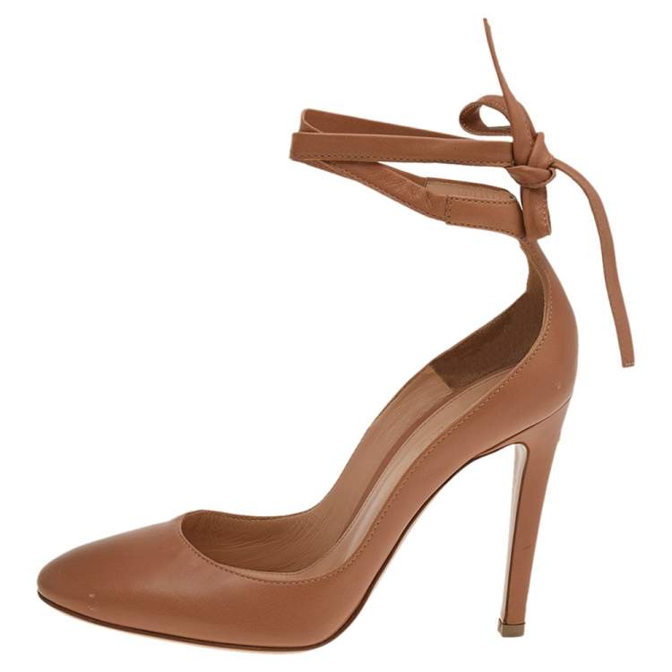 Pre Owned Gianvito Rossi Beige Leather Tie Up Sandals Size 35