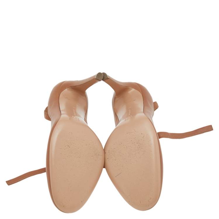 Pre Owned Gianvito Rossi Beige Leather Tie Up Sandals Size 35