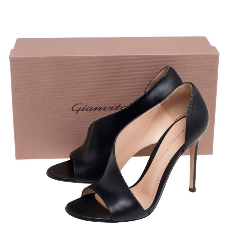 Pre Owned Gianvito Rossi Black Leather Demi Cut Out Pumps Size 37.5