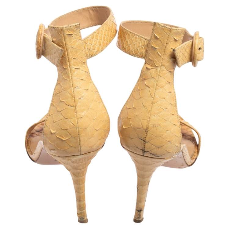 Pre Owned Gianvito Rossi Beige Python Leather Portofino Ankle-Strap Sandals Size 39