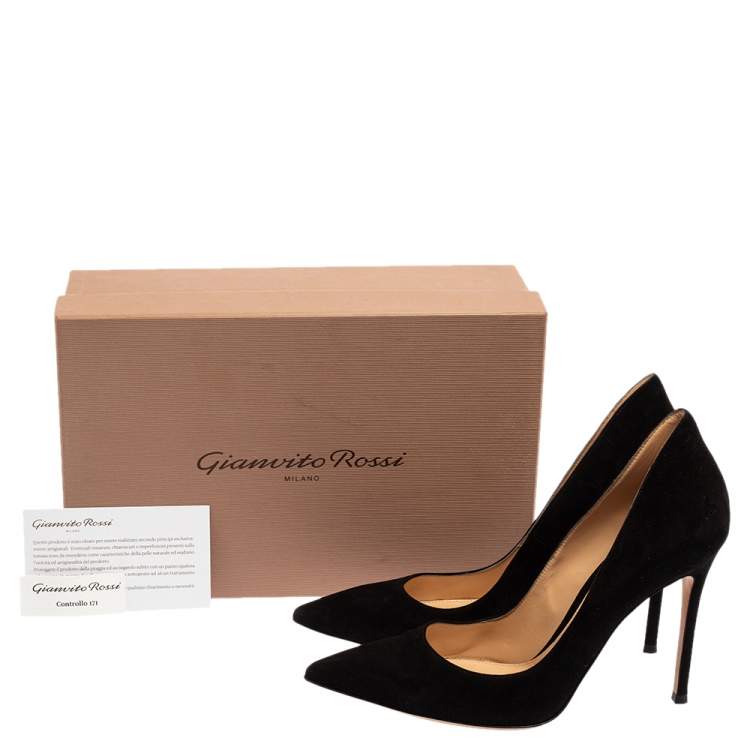 Pre Owned Gianvito Rossi Black Suede Pointed-Toe Pumps Size 40.5
