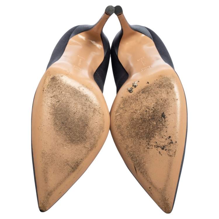Pre Owned Gianvito Rossi Grey Satin Pointed-Toe Pumps Size 39.5 