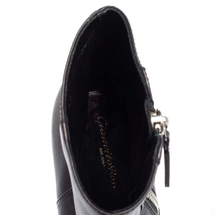 Pre Owned Gianvito Rossi Black Leather Round Toe Block Heel Ankle Boots Size 40