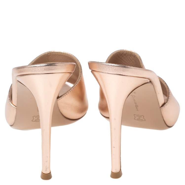 Pre Owned Gianvito Rossi Metallic Leather Elle Open Toe Sandals Size 37.5