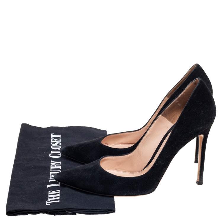 Pre Owned Gianvito Rossi Black Suede Pointed-Toe Pumps Size 38