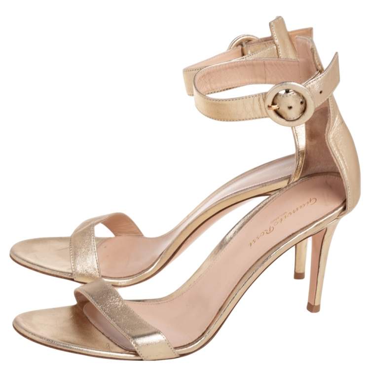 Pre Owned Gianvito Rossi Gold Leather Portofino Ankle-Strap Sandals Size 40