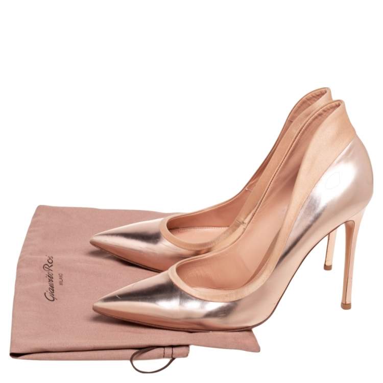 Pre Owned Gianvito Rossi Gold Leather Pointed Toe Pumps Size 39.5