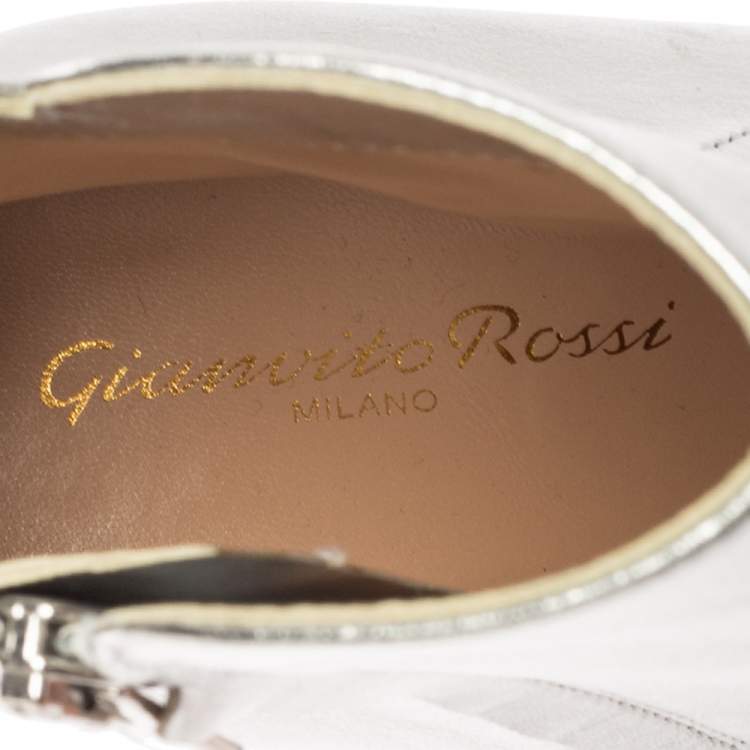 Pre Owned Gianvito Rossi Silver Leather  Ankle Boots Size 39.5