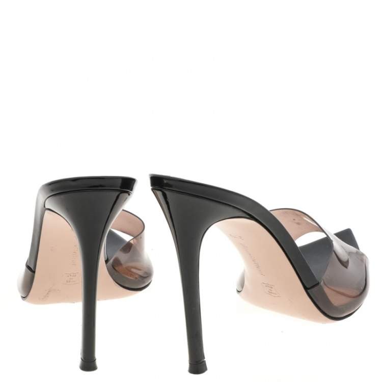 Pre Owned Gianvito Rossi Beige/Black PVC Elle 105 Mules Sandals Size 38.5