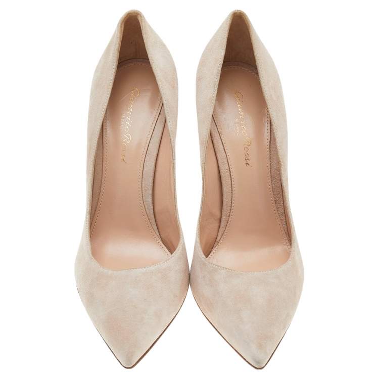 Pre Owned Gianvito Rossi Beige Suede Pointed Toe Pumps Size 37.5
