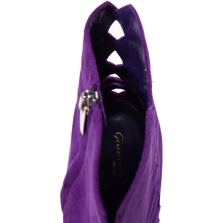 Pre Owned Gianvito Rossi Purple Suede Diamond Cut-Out Peep-Toe Ankle Booties Size 39