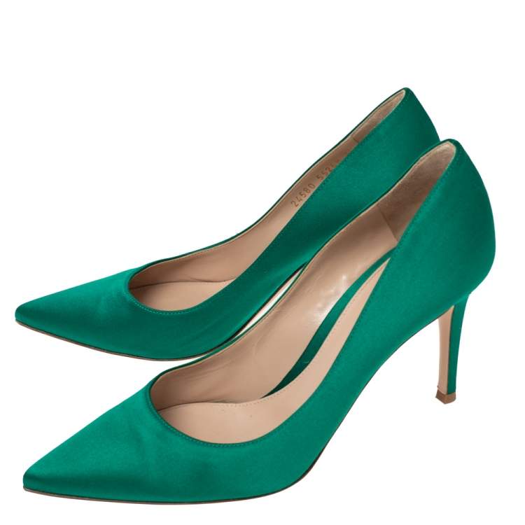 Pre Owned Gianvito Rossi Bottle Green Satin Pointed-Toe Pumps Size 38.5