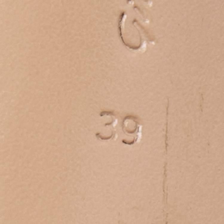 Pre Owned Gianvito Rossi Beige/Black Leather And Mesh Portofino Sandals Size 39