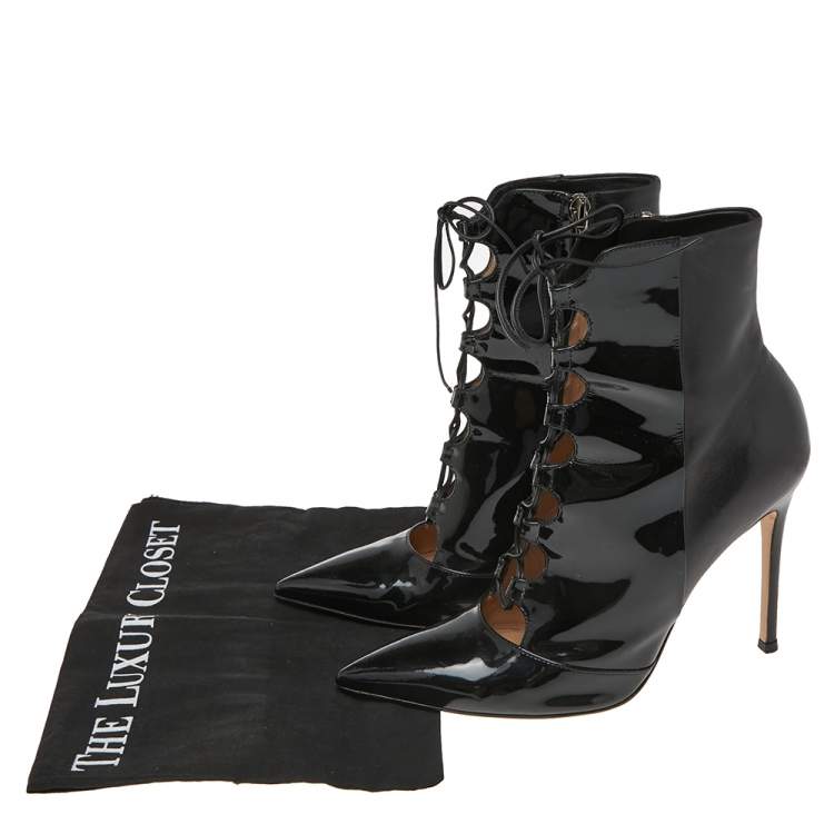 Pre Owned Gianvito Rossi Black Patent and Leather Lace-Up Ankle Booties Size 39