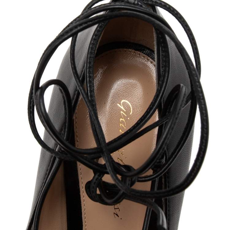 Pre Owned Gianvito Rossi Black Leather Femi Lace-Up Pumps Size 40
